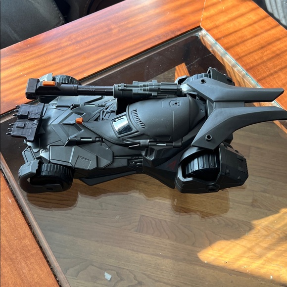 Batmobile - Picture 3 of 13